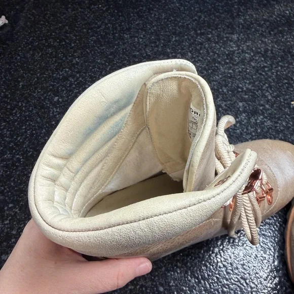 Sorel Leather Conquest Wedge Holiday Rose Gold SZ 7 - Picture 8 of 8